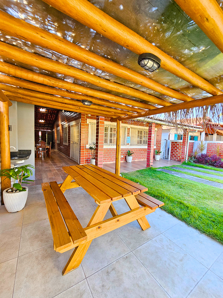 Super House 3 bedrooms 1 suite in a closed condominium Porto